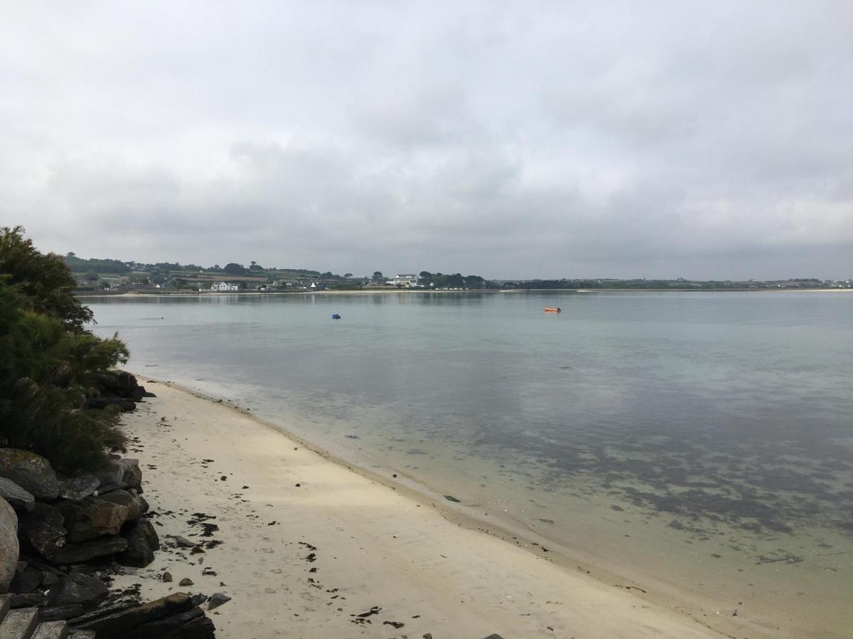 Maison Les Pieds Dans L Eau Roscoff Εξωτερικό φωτογραφία